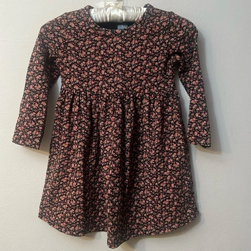 Baby gap girls size 5 floral dress elastic fabric comfy